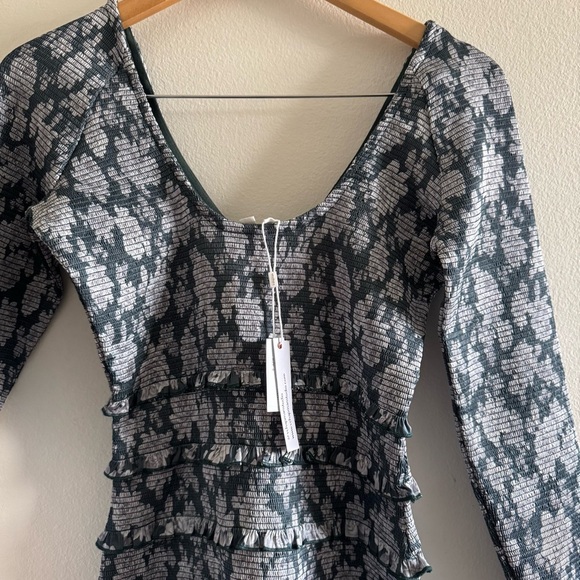 NWT V. Chapman Lanie Maxi Smocked Dress in Emerald Peony Print size 6 - Picture 5 of 12